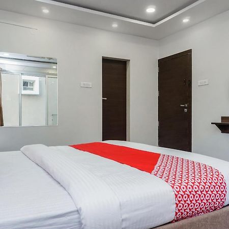 Oyo 16832 Hotel I Suite 2 Mangvadi Exteriér fotografie