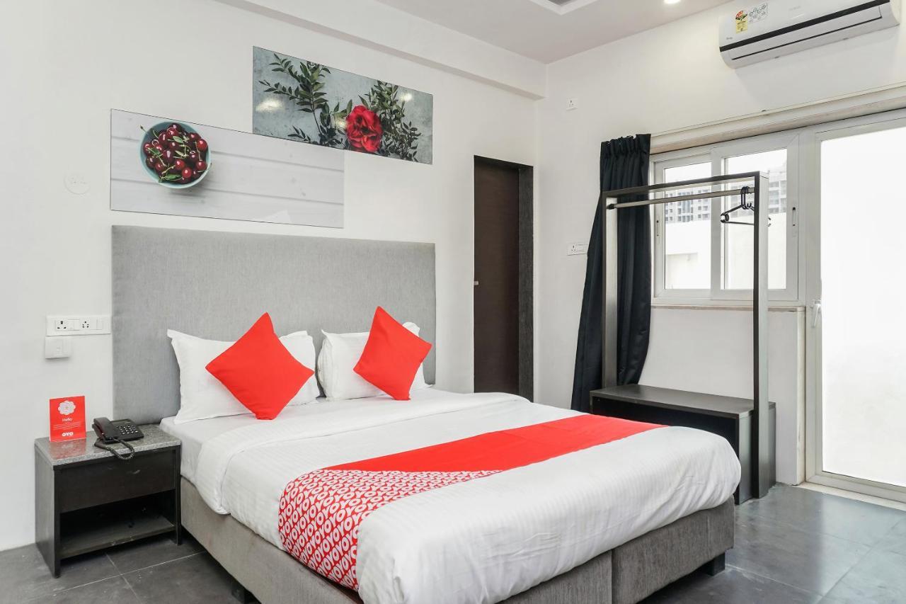 Oyo 16832 Hotel I Suite 2 Mangvadi Exteriér fotografie