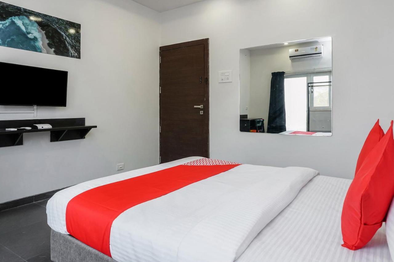 Oyo 16832 Hotel I Suite 2 Mangvadi Exteriér fotografie