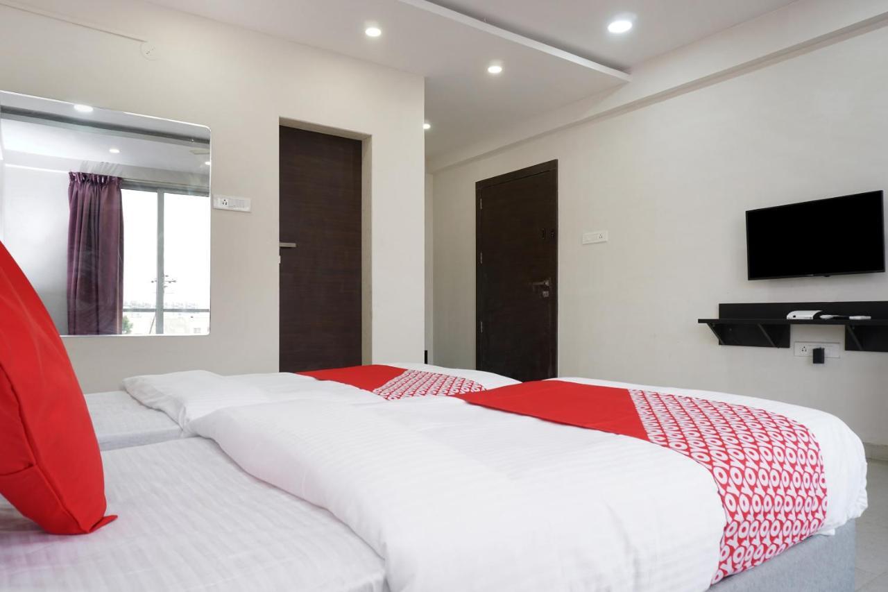 Oyo 16832 Hotel I Suite 2 Mangvadi Exteriér fotografie